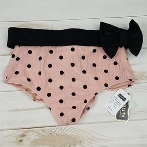 Nicolita vavoom bottom